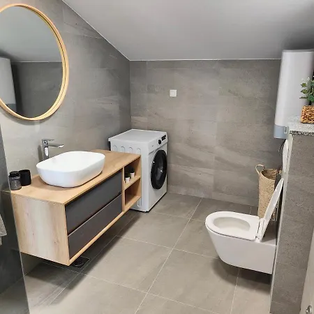 Апартаменты Eva 2 Трогир