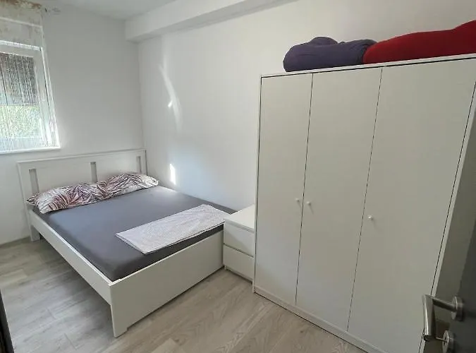 Eva 2 * トロギール