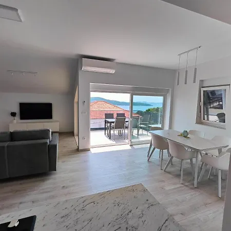 Apartment Eva 2 Trogir