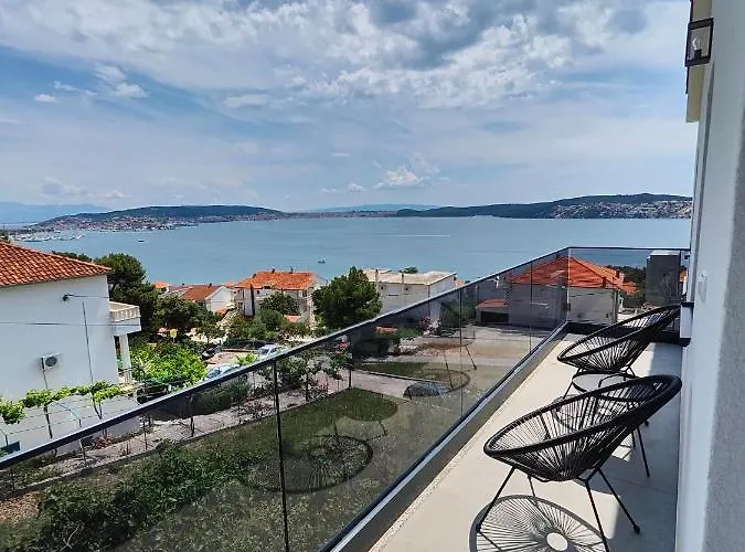 Eva 2 Daire Trogir